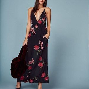 Reformation Lori Dress in Hibiscus